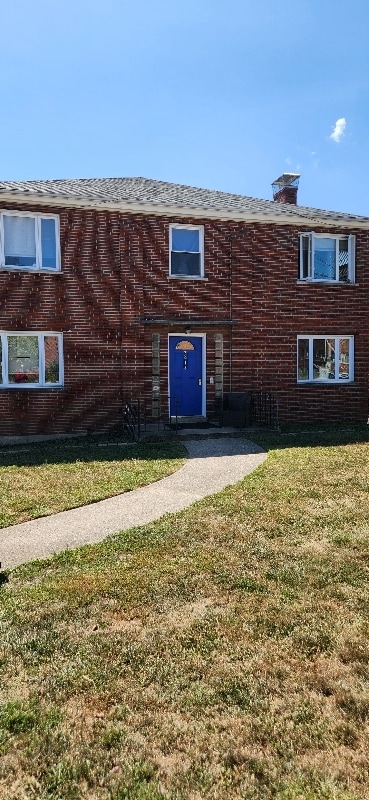 Building Photo - 3917 E Gatewood Ln
