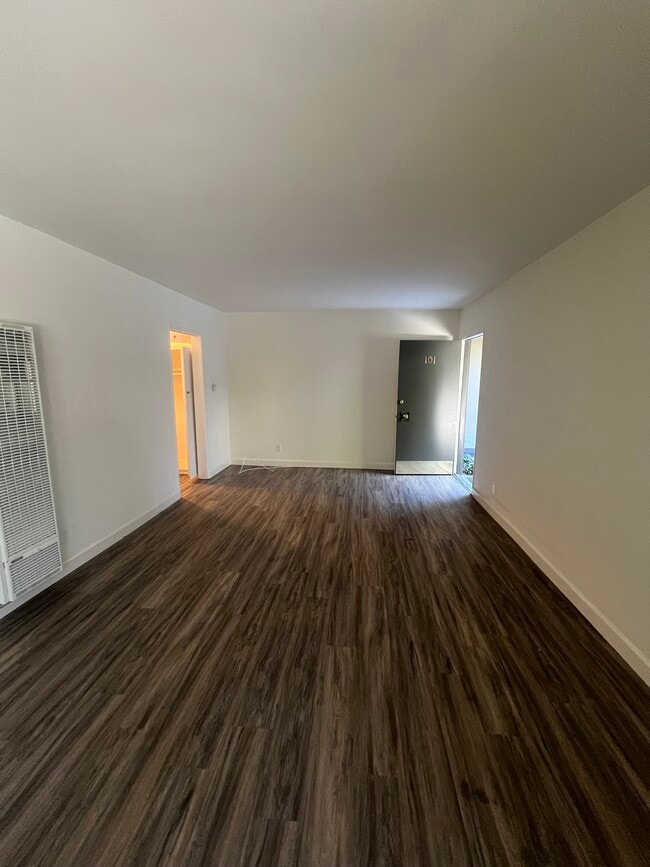 Building Photo - 267 S Madison Ave