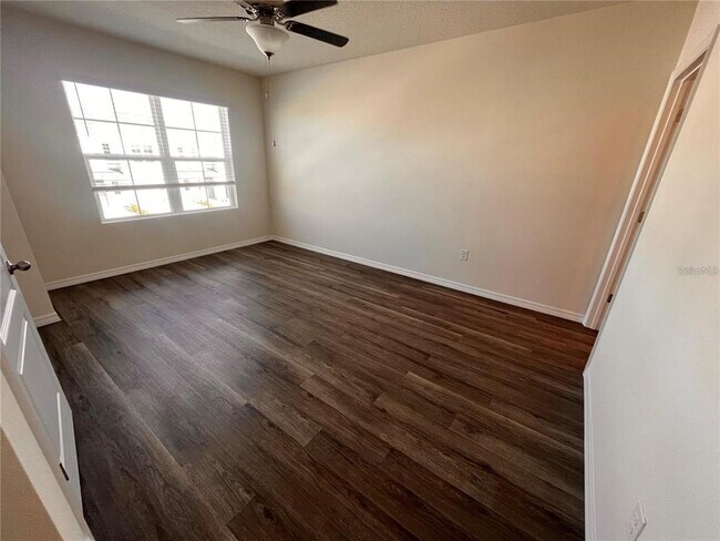 Building Photo - 1266 Balsam Dr