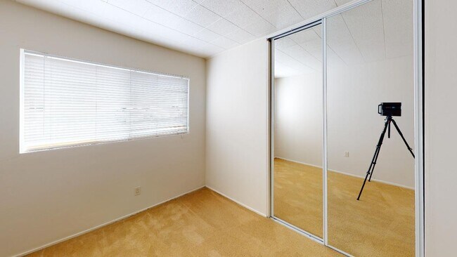 Building Photo - 1237 Monte Vista Pl