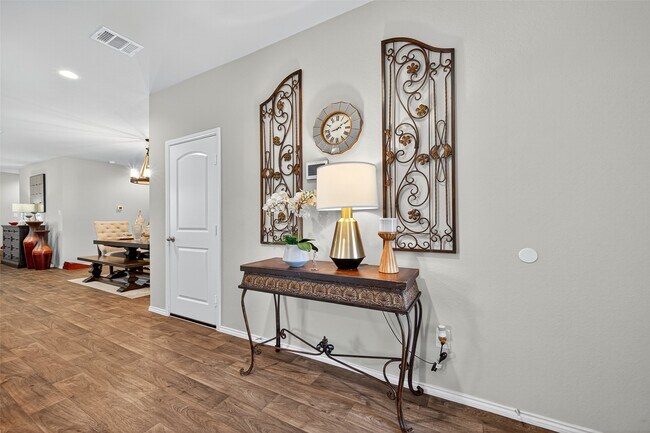 Building Photo - 15202 Davan Springs Dr