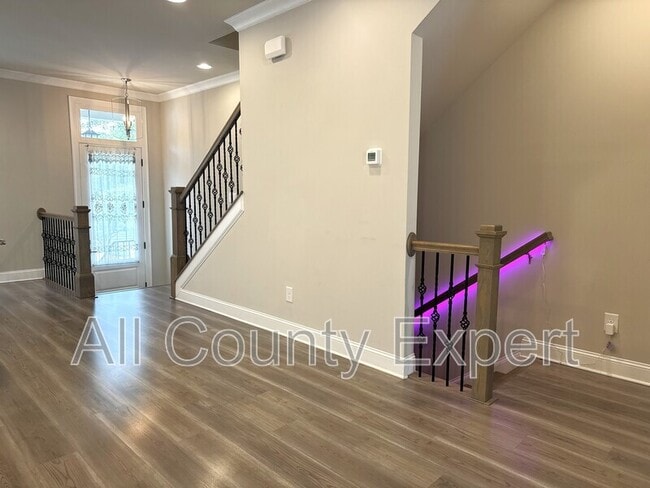 Building Photo - 1529 Huntwood Ct