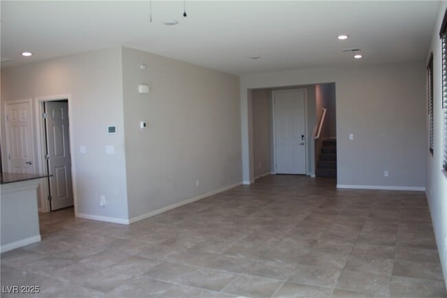 Building Photo - 7632 Bandon Cliffs St