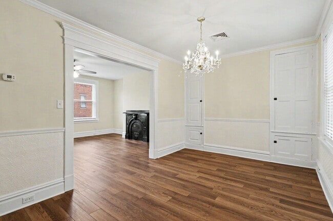 Building Photo - 36 W Pomfret St