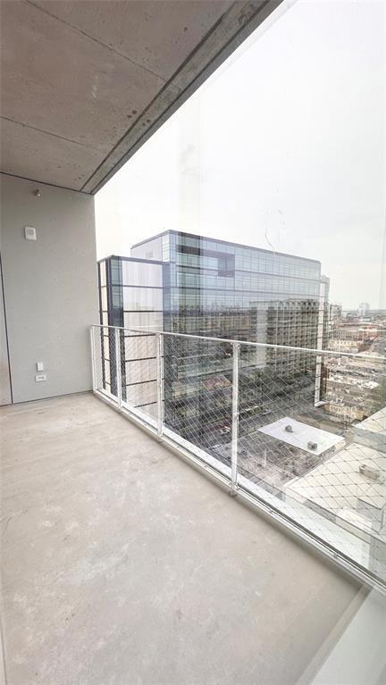 Building Photo - 313 W 17th St