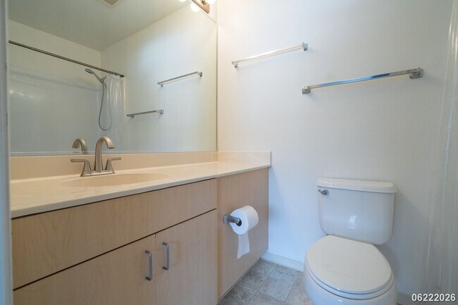 Building Photo - Available now!  3-bedroom, 2-bath, 2 parking Townhome in Mililani Mauka