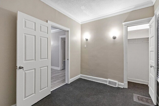 Building Photo - Charming 3-Bedroom Home | 1 Bath | In-Unit Laundry | Updated Kitchen – $2,000/month