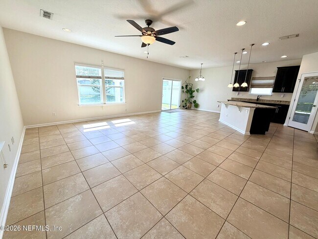 Building Photo - 395 Forest Meadow Ln