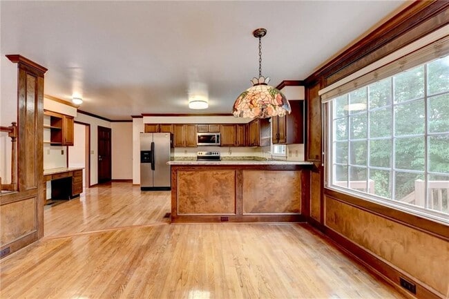 Building Photo - 478 Guilford Cir