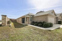 Building Photo - 201 Frederick Dr