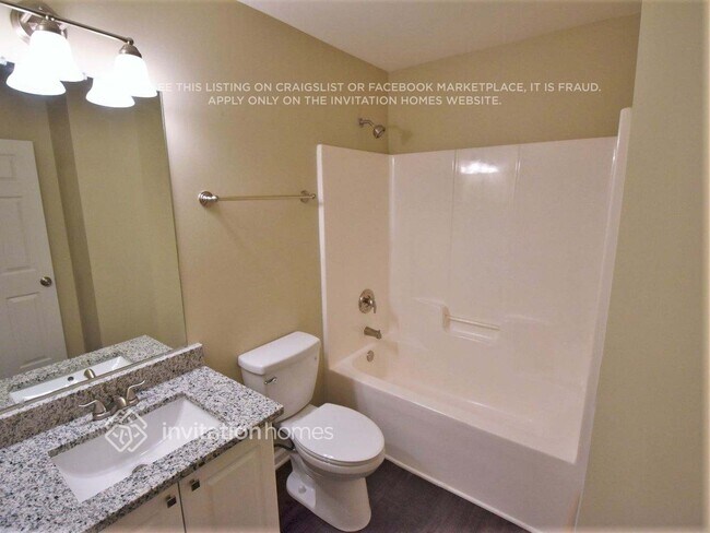 Building Photo - 129 Chelsea Ct