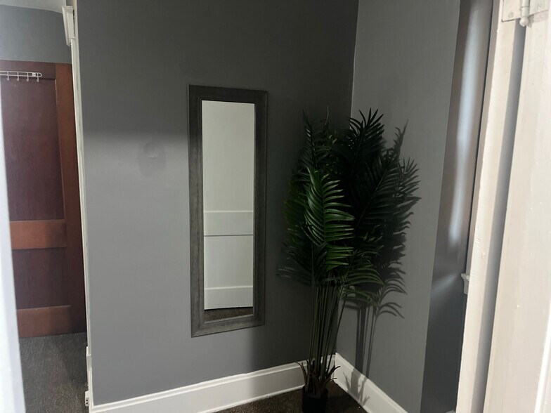 Building Photo - 3221 Herbert Ave