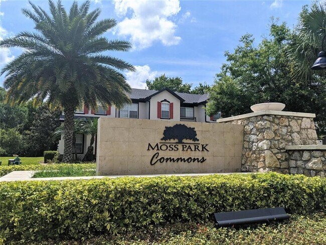 Building Photo - 10272 Park Commons Dr