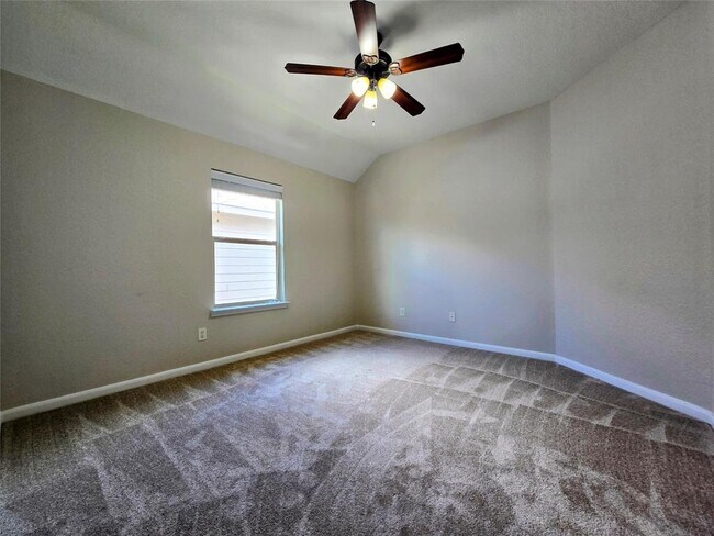 Building Photo - 6139 Sierra Springs Ln