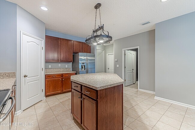 Building Photo - 3174 Hidden Meadows Ct
