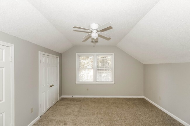 Building Photo - 4185 Blacksmith Cove