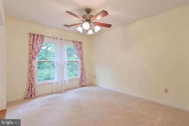 Building Photo - 9110 Autumn Oak Ct
