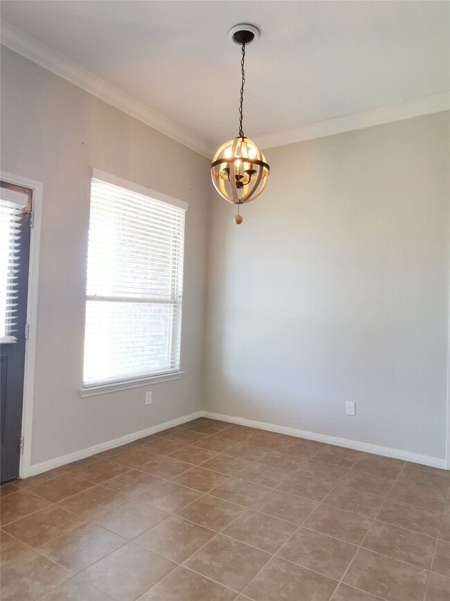 Building Photo - 23226 Verona View Ln