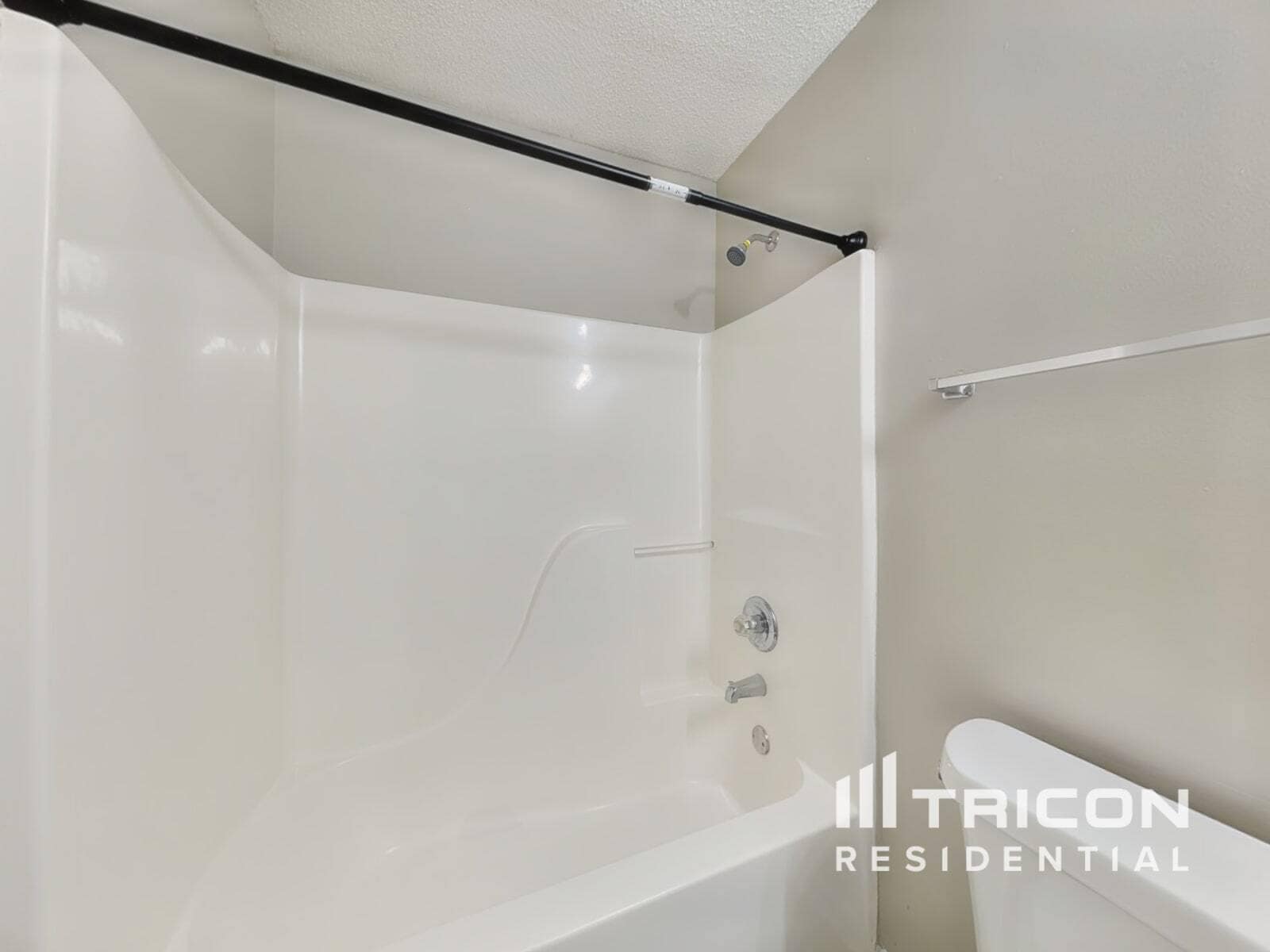 Building Photo - 4348 Persian Ct SW