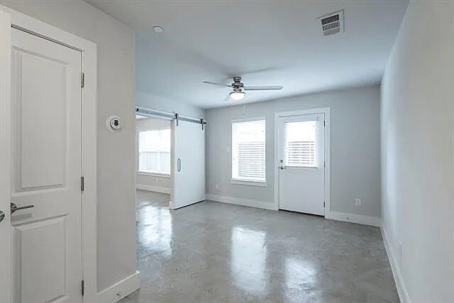 Building Photo - 1292 N Prairie Ave