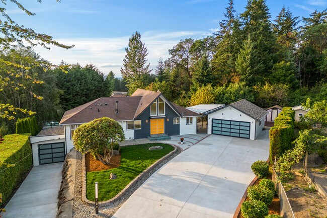 Building Photo - 130 SW 194th St