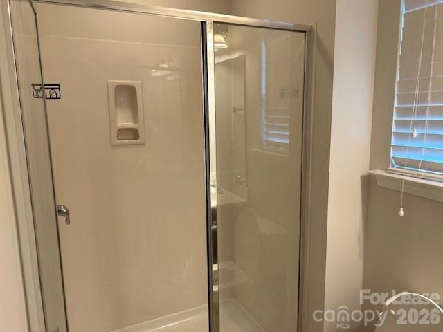 Building Photo - 9927 Paxton Run Rd