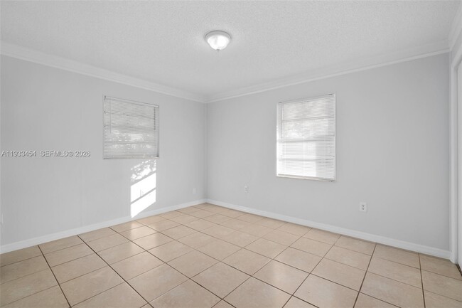 Building Photo - 1705 FL-37