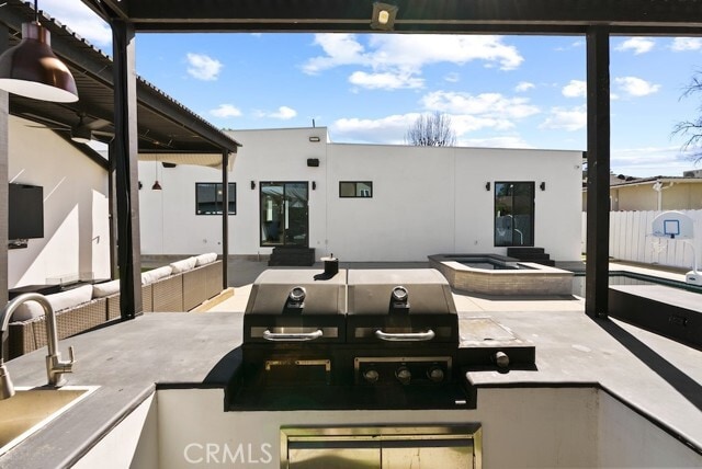 Building Photo - 23143 Leonora Dr