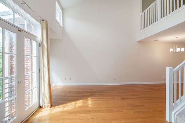 Building Photo - 517 N Park Ave