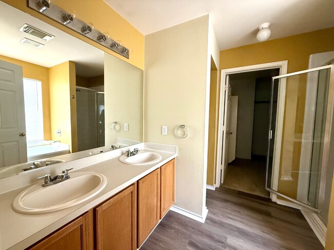 Building Photo - 9526 Vallecito Mesa