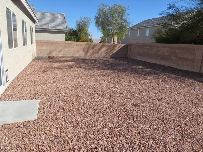 Building Photo - 3011 Mastercraft Ave