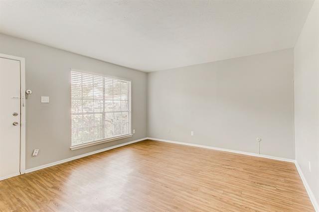 Building Photo - 2200 W Lowden St