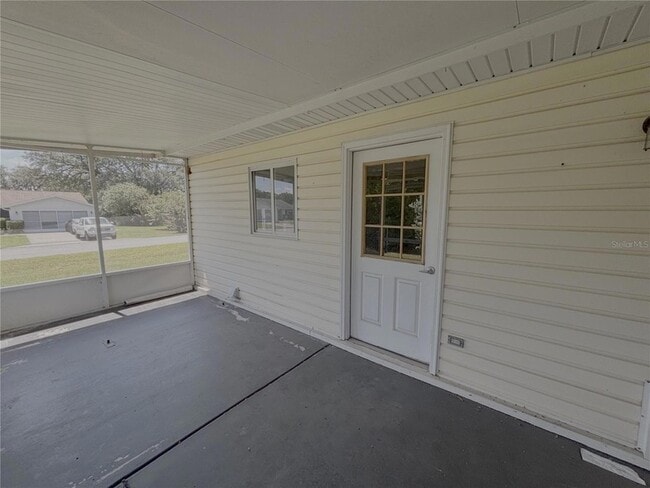 Building Photo - 6366 SW 115 St Rd