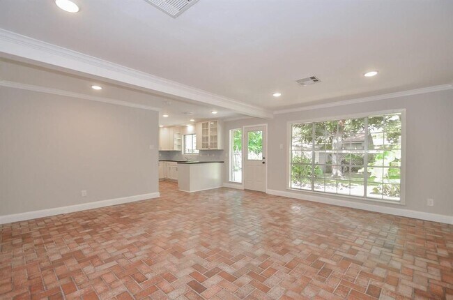 Building Photo - 8910 Reamer St