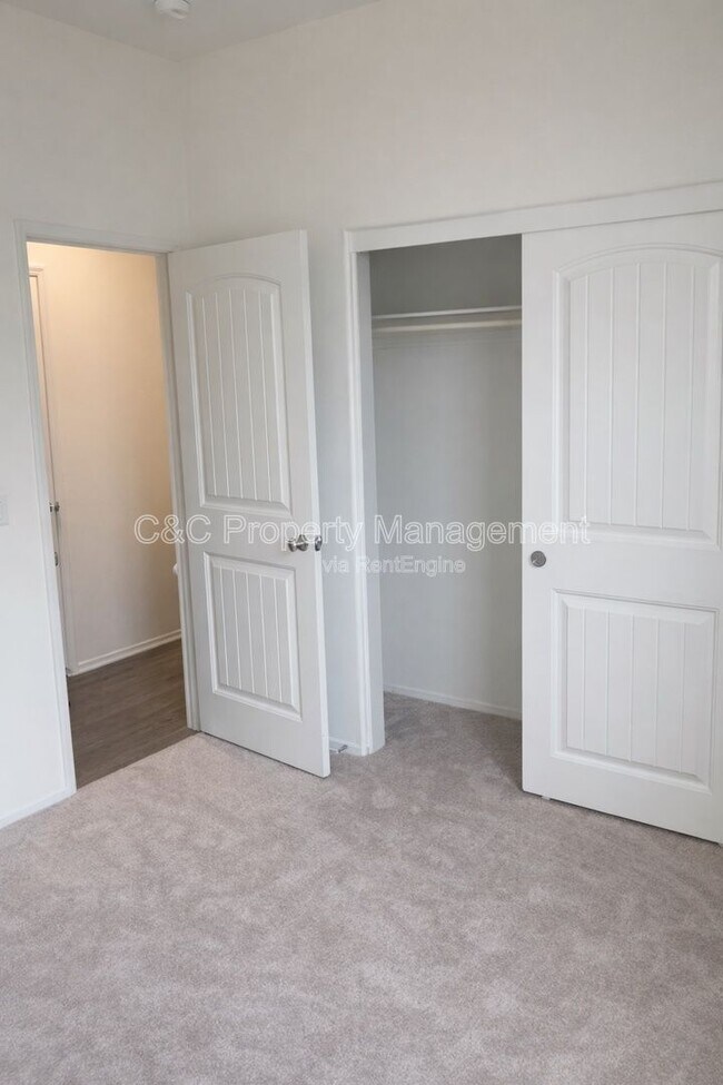 Building Photo - 1023 Haviture Wy