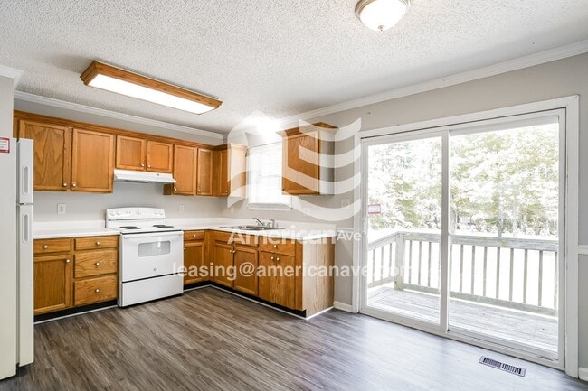 Building Photo - 200 Bunn Elementary School Rd