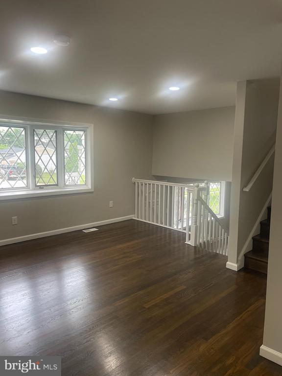 Building Photo - 4803 Paulson Dr