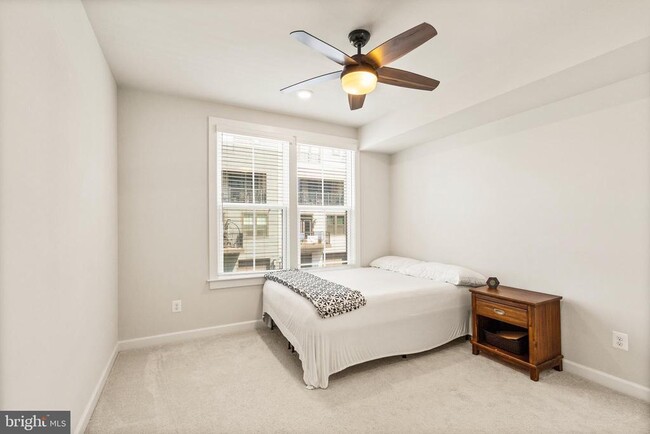 Building Photo - 12921 Sunrise Ridge Aly