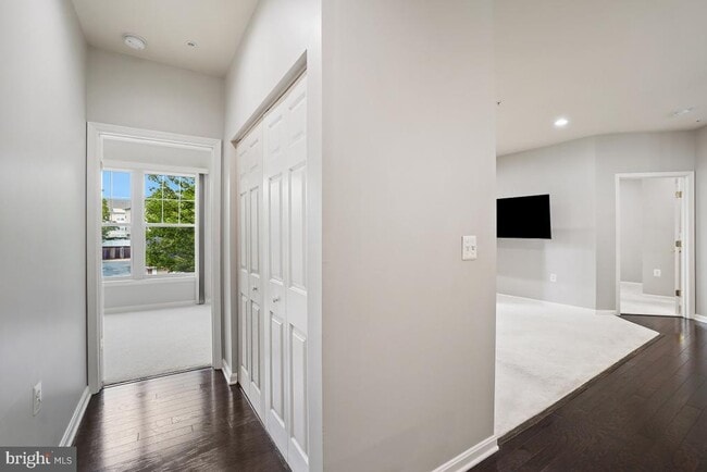 Building Photo - 101 Watkins Pond Blvd