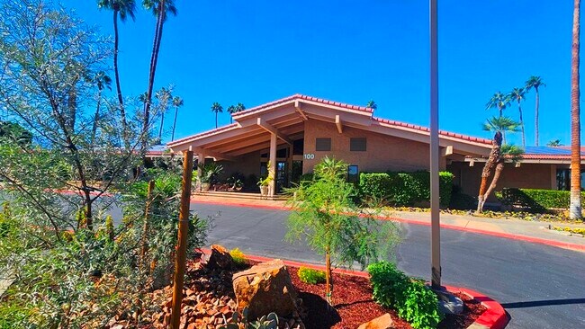 Building Photo - 69 Camino Arroyo N