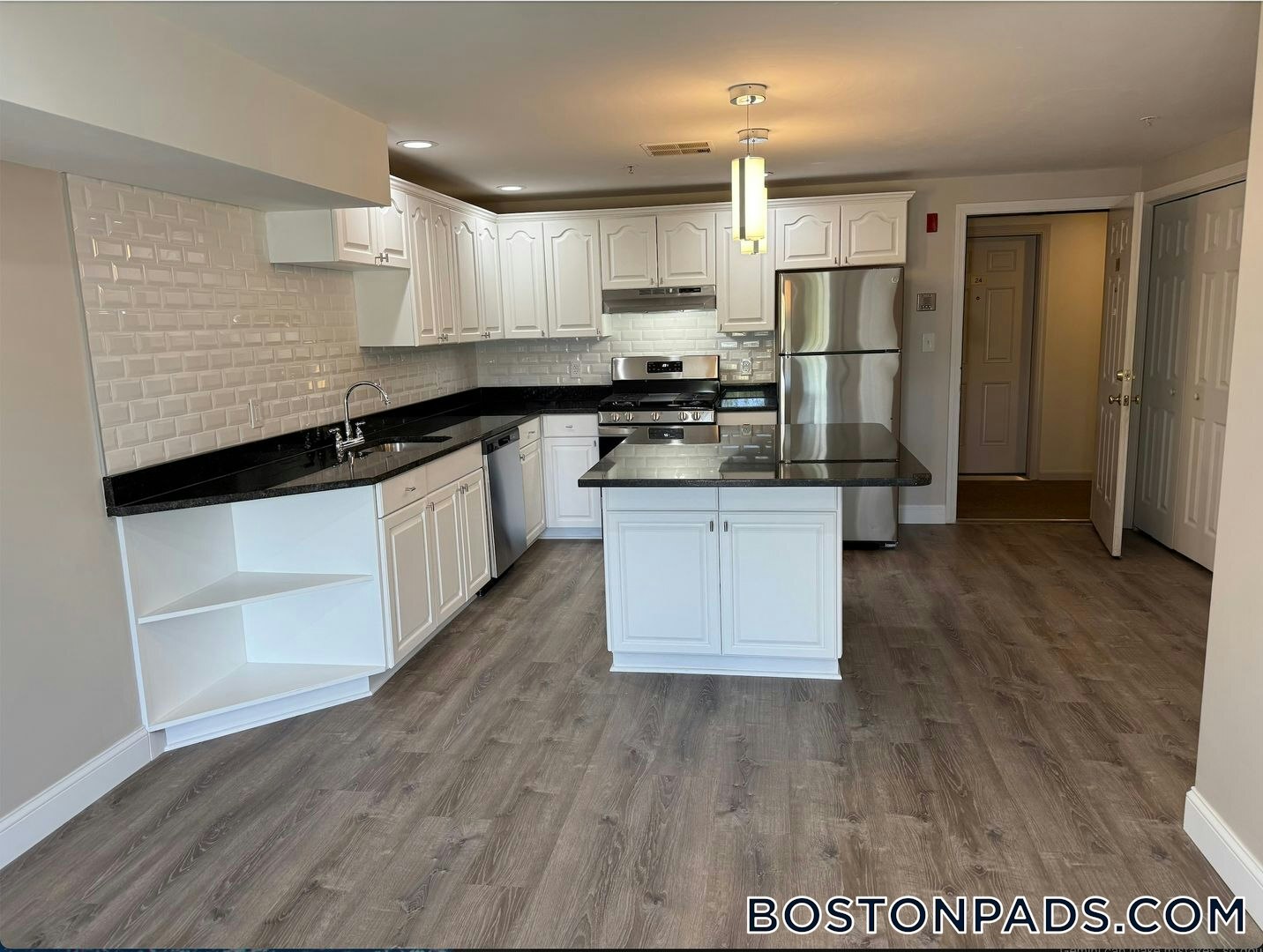 Building Photo - 23 Kenmar Dr