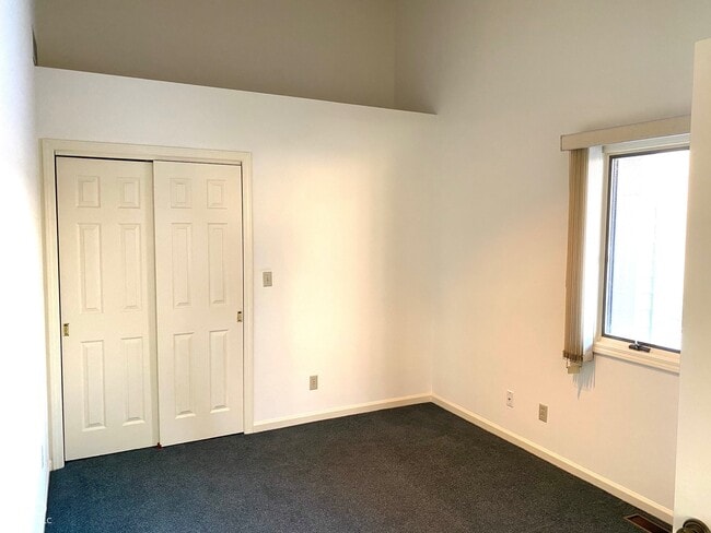 Building Photo - 4462 Carya Square