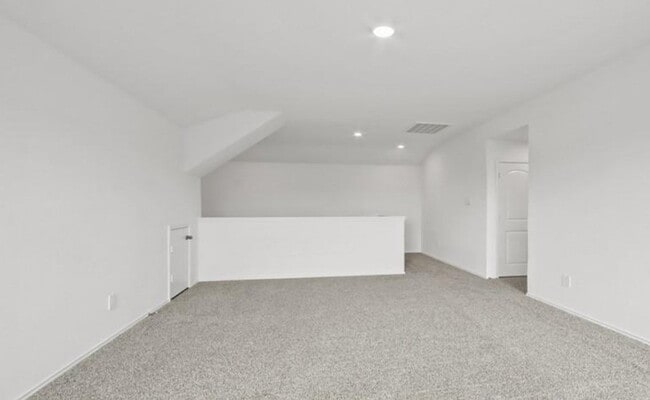 Building Photo - 3008 Emerald Ocean Dr