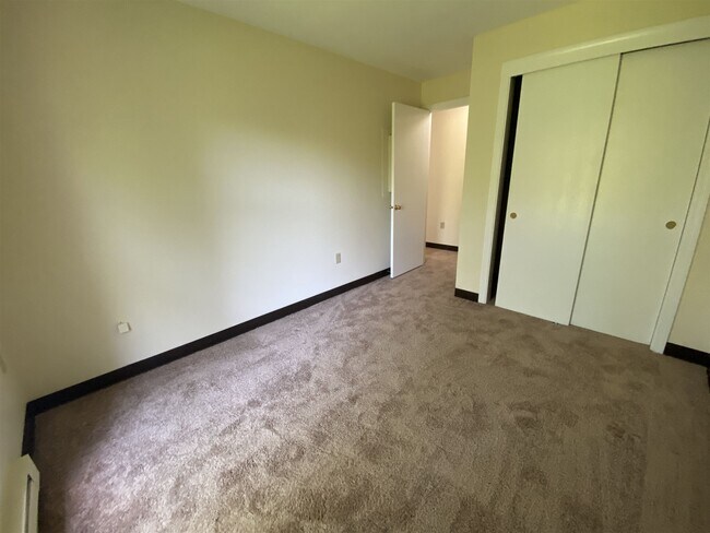 Building Photo - 133 Eastern Ave