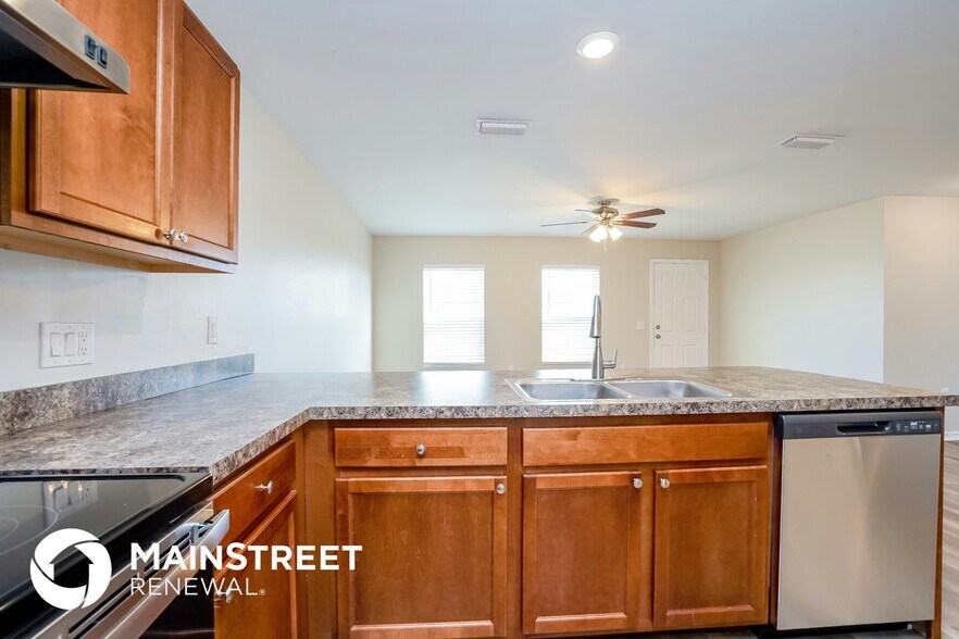 Building Photo - 2043 NW 1st St