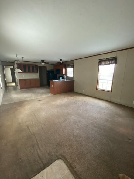 Building Photo - 4260 Aldrin St
