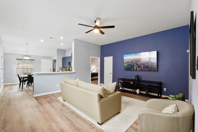 Building Photo - 4514 Coral Rose Ct