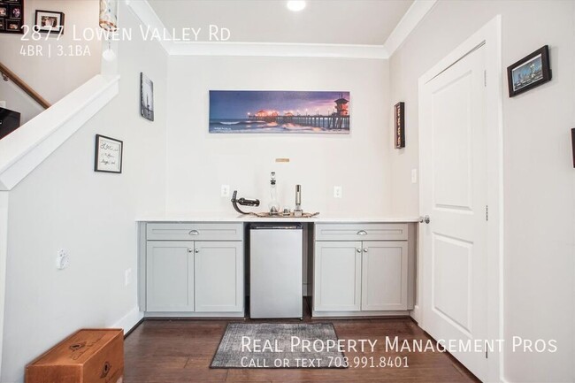 Building Photo - 2877 Lowen Valley Rd