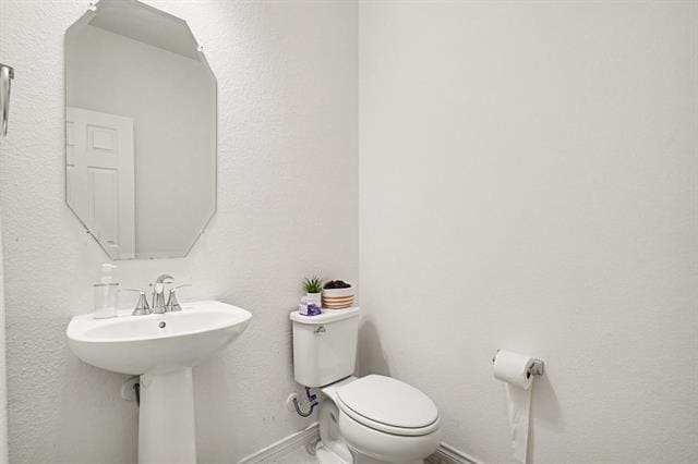 Building Photo - 8825 Landergin Mesa Dr