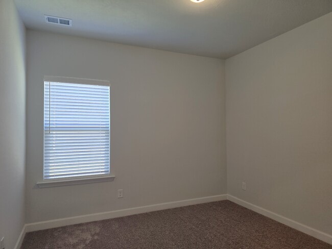 Building Photo - 8509 Bannock Cir